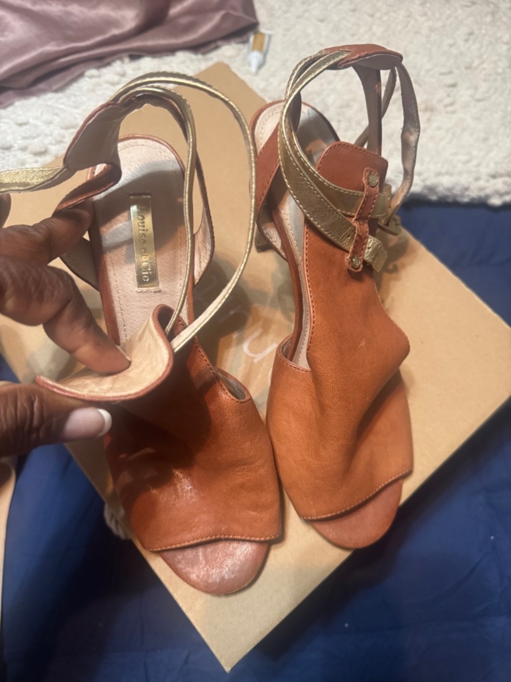 Shoes - Picture 2 of 2